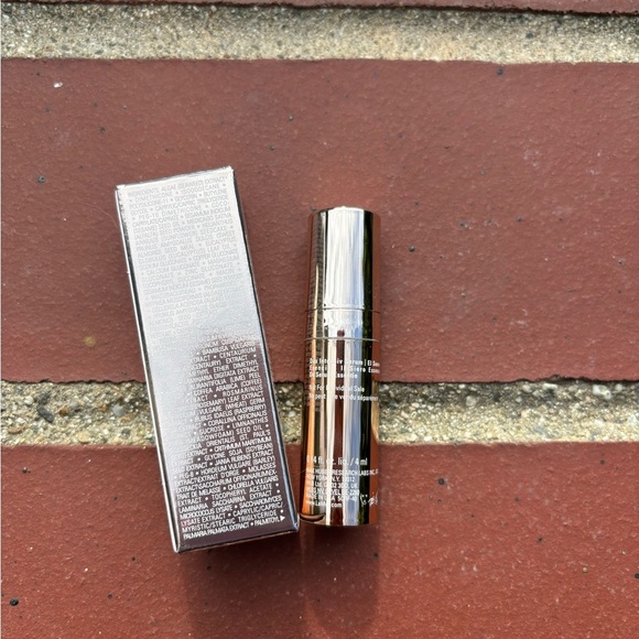 La Mer The Serum Essence .14fl.oz (4ml) New Sealed Box - Picture 2 of 3